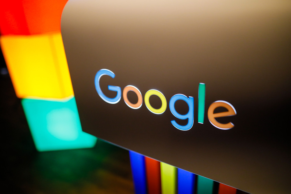 Compania care deține Google vrea să cadă la o înțelegere în procesul în care este acuzată că a urmărit în secret utilizatorii