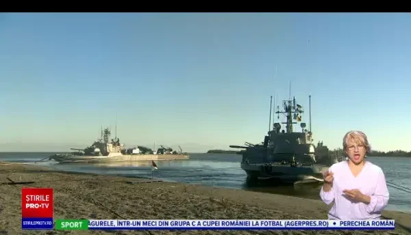 Exercițiu de amploare în Delta Dunării. 12 nave militare au executat trageri de luptă cu muniție reală