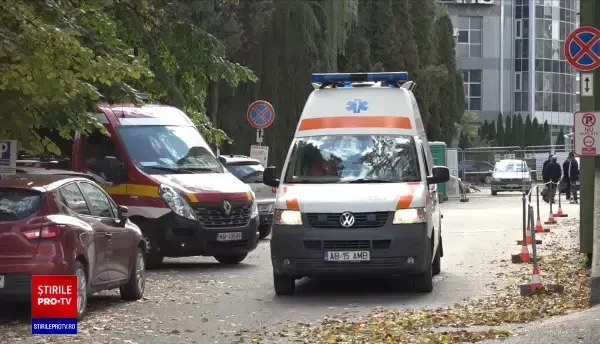 Femeie din Alba, suspectă de botulism după ce a mâncat pește din conservă. Simptomele bolii au apărut imediat