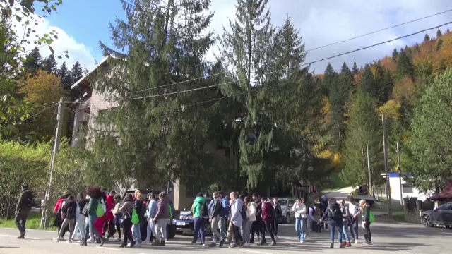 Elevii veniți în România prin programul Erasmus au avut o săptămână de activități în natură. Ce obiective au vizitat