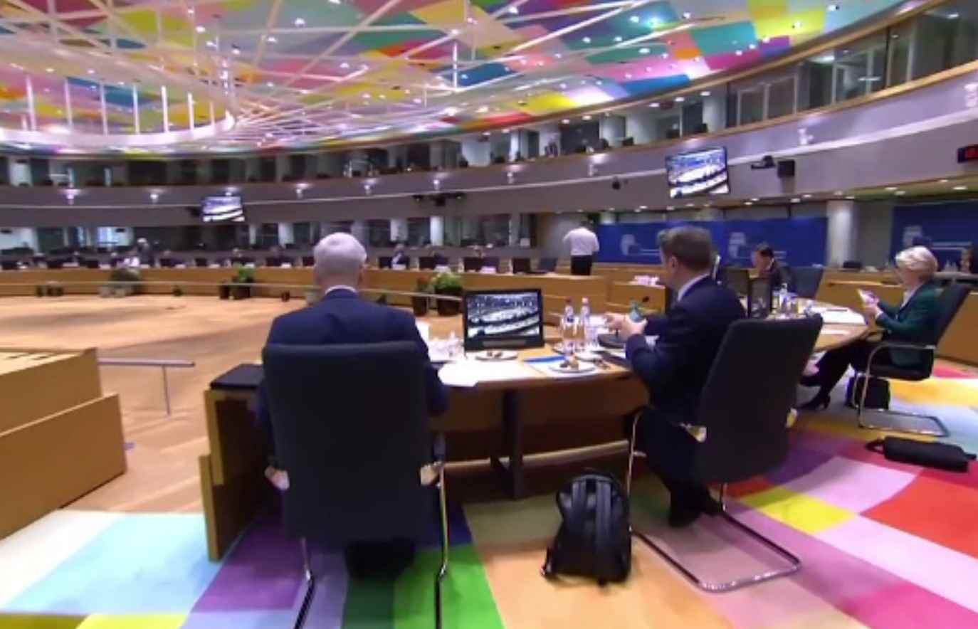 Prețul gazelor e în scădere după acordul de principiu al liderilor UE. Urmează dezbateri ample și negocieri