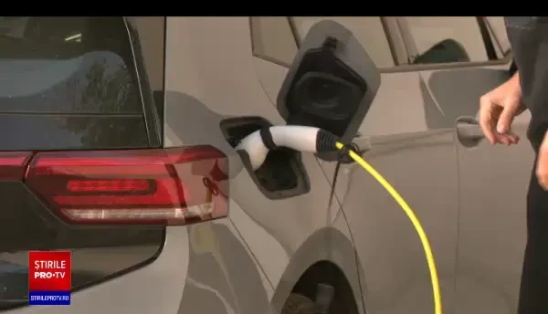 Stațiile de încărcare pentru mașinile electrice, marea problemă a românilor. Câți bani va investi statul