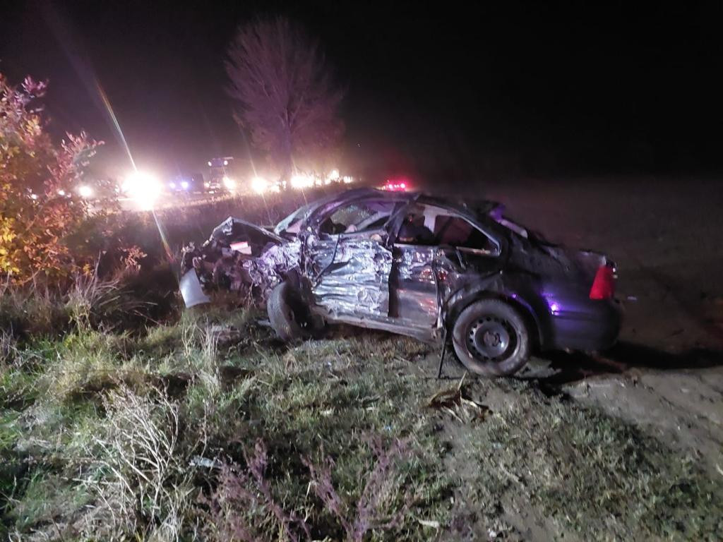 Ialomiţa: Accident rutier cu trei autoturisme şi opt persoane implicate. A fost activat Planul roşu de intervenţie