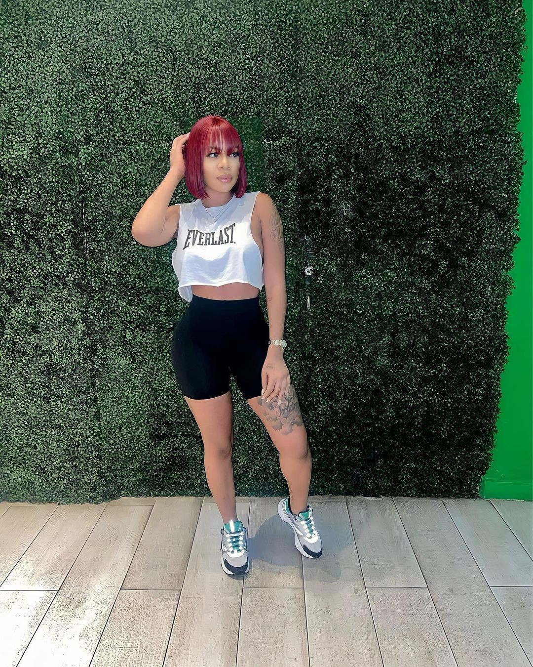 O tânără influencer, găsită moartă pe o plajă din Jamaica. Ce au găsit polițiștii lângă cadavru. GALERIE FOTO