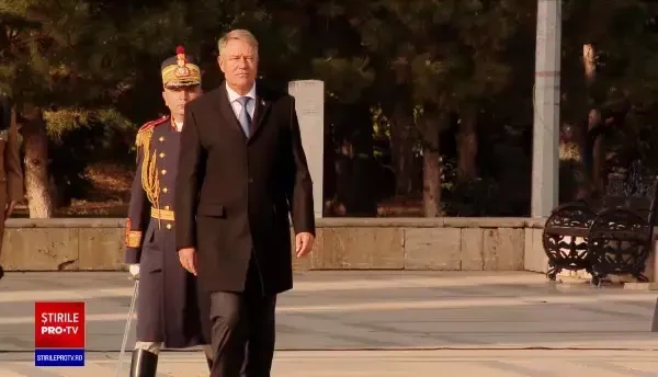 Ziua Armatei, sărbătorită fără ministru, după demisia lui Vasile Dîncu. Mesajul președintelui Iohannis