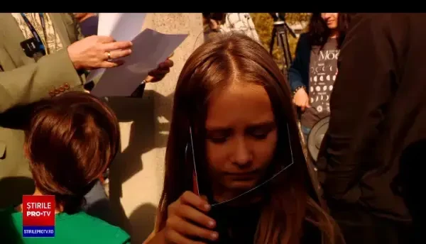 Aglomerație la observatoarele astronomice. Oamenii au stat la coadă să vadă eclipsa de soare