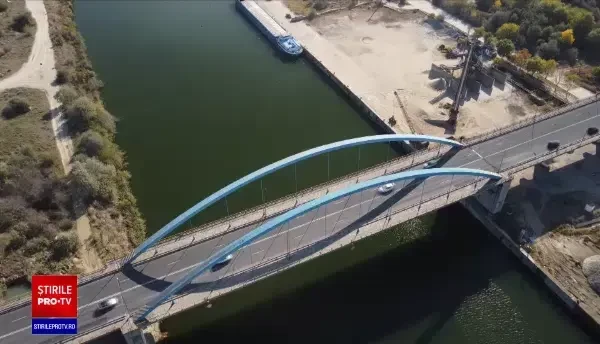 Se reconstruiesc sau repară cinci poduri din țară pentru a permite deplasarea vehiculelor militare grele