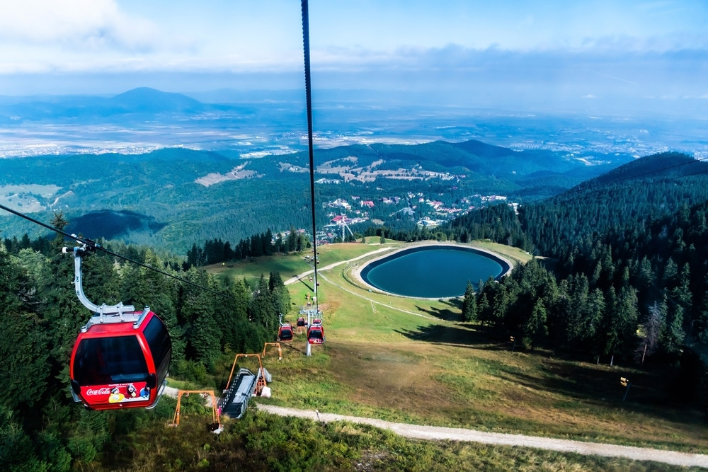 Destinații pentru 1 decembrie - 2