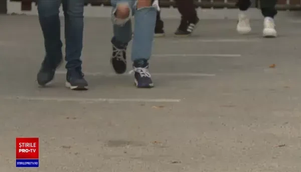 Un profesor din Gorj este anchetat de polițiști după ce ar fi agresat sexual o elevă cu care făcea meditații