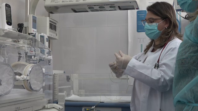 Aparatură medicală pentru salvarea copiilor născuţi prematur, la Spitalul Orăşenesc Târgu Bujor