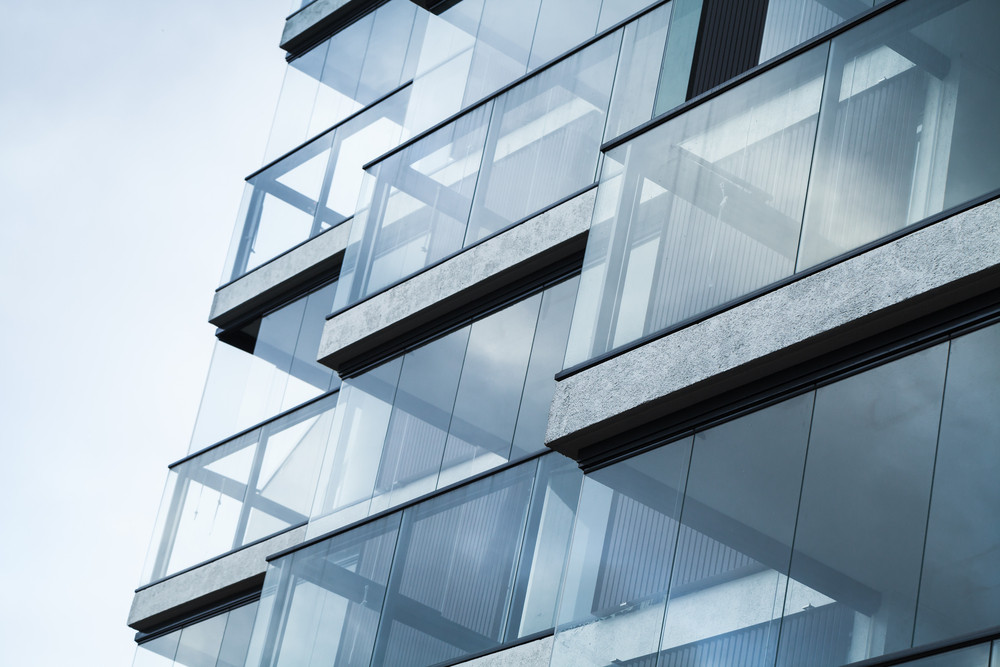 Cum ar putea ferestrele noastre să genereze electricitate. Cercetătorii anunță un progres major