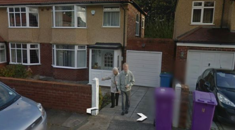 Ce a descoperit un bărbat când a folosit Google Street View. A izbucnit în lacrimi imediat