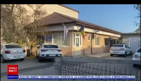 Angajat de numai o săptămână, un tânăr e căutat acum după ce a furat un sac cu bani din mașina Poștei Române