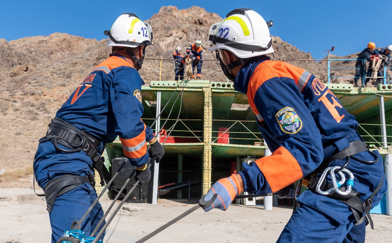 Explozie puternică în mina Lenin din Kazahstan. Cel puțin cinci oameni au murit