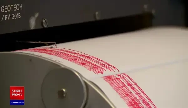 Raed Arafat, recomandări în caz de cutremur: „Nu ieşiţi din apartament pe scări, adăpostiţi-vă sub o masă”