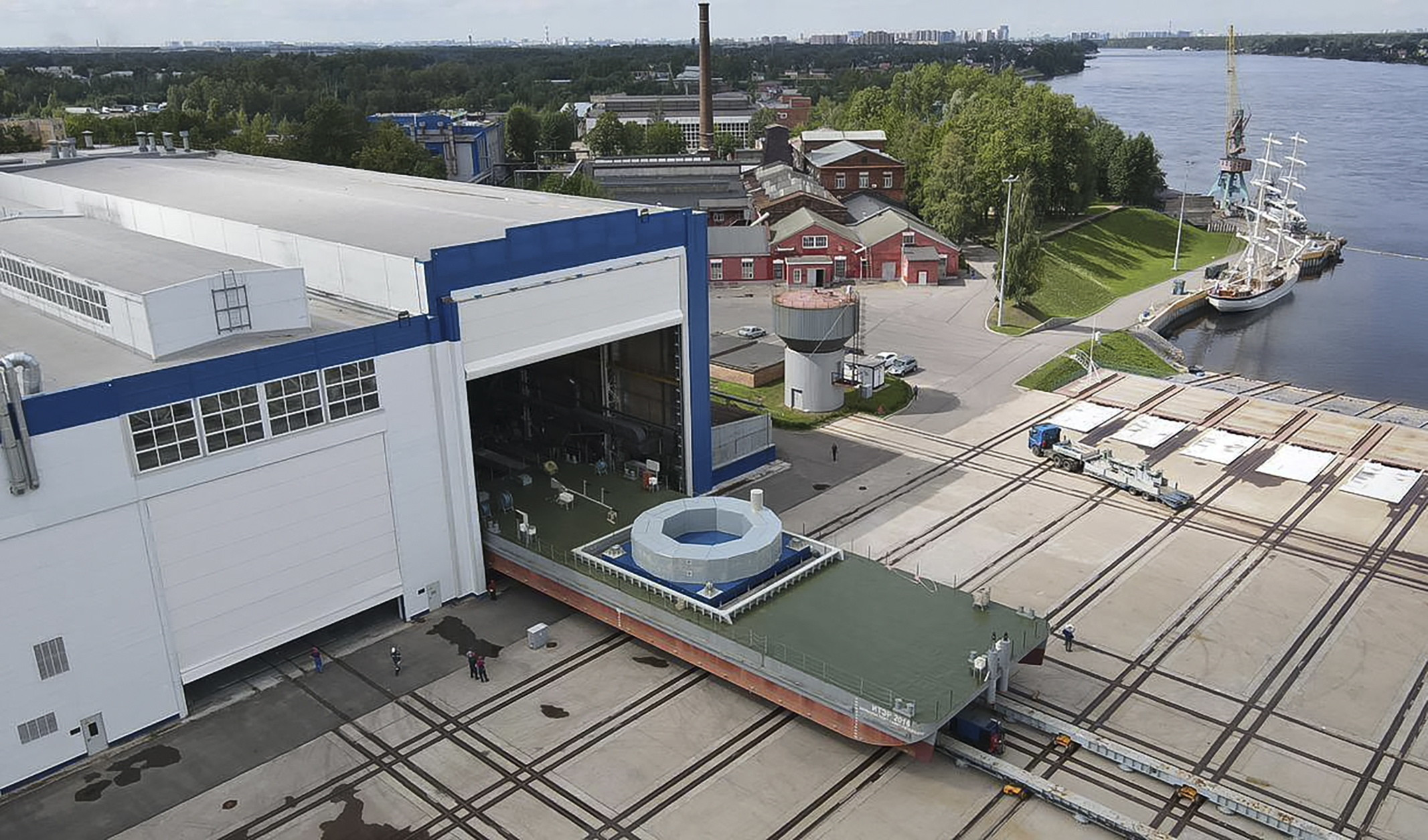 Rusia a trimis în Franța un magnet gigant, care cântărește 200 de tone. La ce folosește dispozitivul