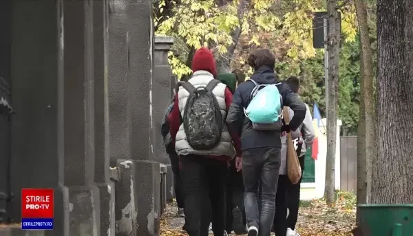 Doi elevi, înjunghiați la o petrecere după balul bobocilor, în Târgu Mureș. Polițiștii fac cercetări