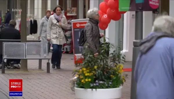 România are tot mai mulți oameni în vârstă pe care statul nu-i ajută. Nu sunt azile pentru bunicii nimănui