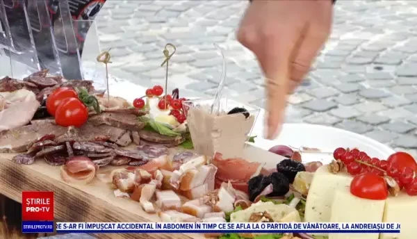 Târg de bunătăți în Baia Mare. Ce produse maramureșene pot degusta pofticioșii