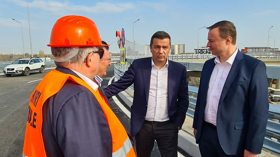 Laudele lui Sorin Grindeanu pe final de 2024: primul tren electric de după Revoluție. Câți kilometri de șosele a inaugurat