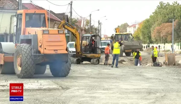 Presați de apropierea iernii, dar mai ales de prețurile materialelor, constructorii se grăbesc să termine lucrările