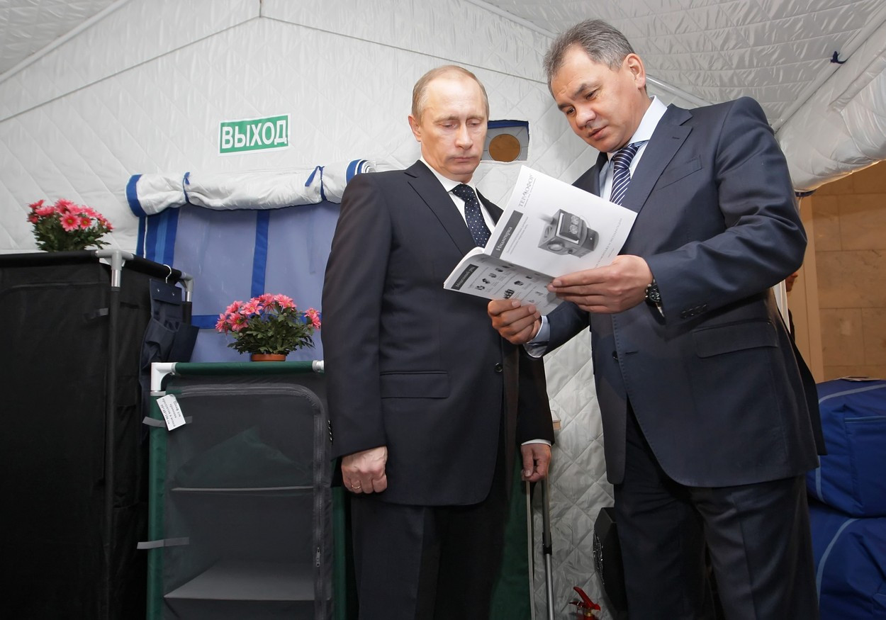 Vladimir Putin i-a ordonat ministrului Apărării, Serghei Șoigu, încetarea focului pe frontul din Ucraina, timp de 2 zile