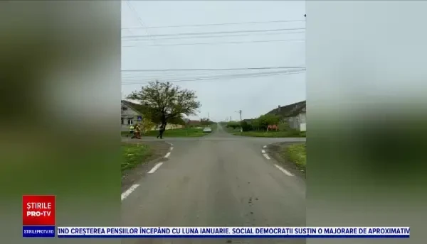 Nava care merge pe uscat, proiect cultural inedit, a ajuns și la Timișoara. Artiștii belgieni sunt pe drumuri de un an