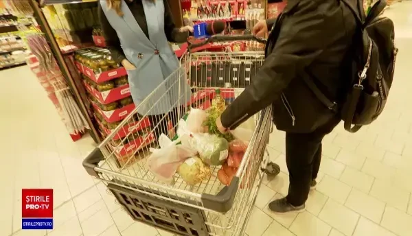 Se văd primele semne ale situației economice dificile. Consumul românilor a scăzut semnificativ