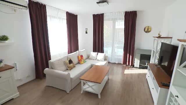 Tot mai mulți români stau în chirie. Câți bani dau în București, Cluj și Oradea