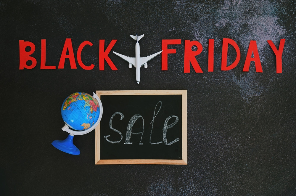 De ce cumpărăm excesiv de Black Friday. Explicația psihologilor