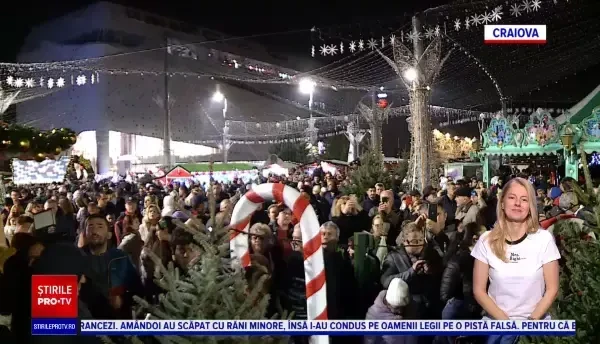 Milioane de luminițe au fost aprinse. Două dintre cele mai frumoase târguri de Crăciun din România s-au deschis