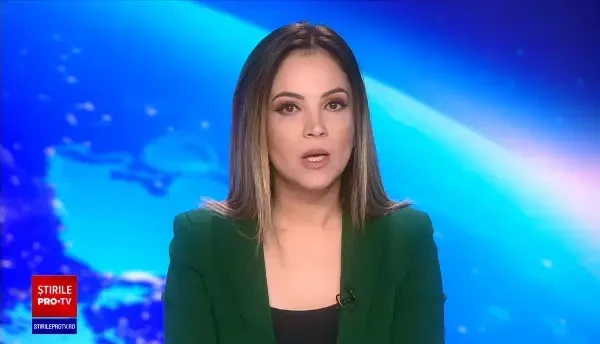 Femei păcălite de doi tineri care pretindeau că sunt polițiști. Au crezut că vor avea relații intime și au fost jefuite