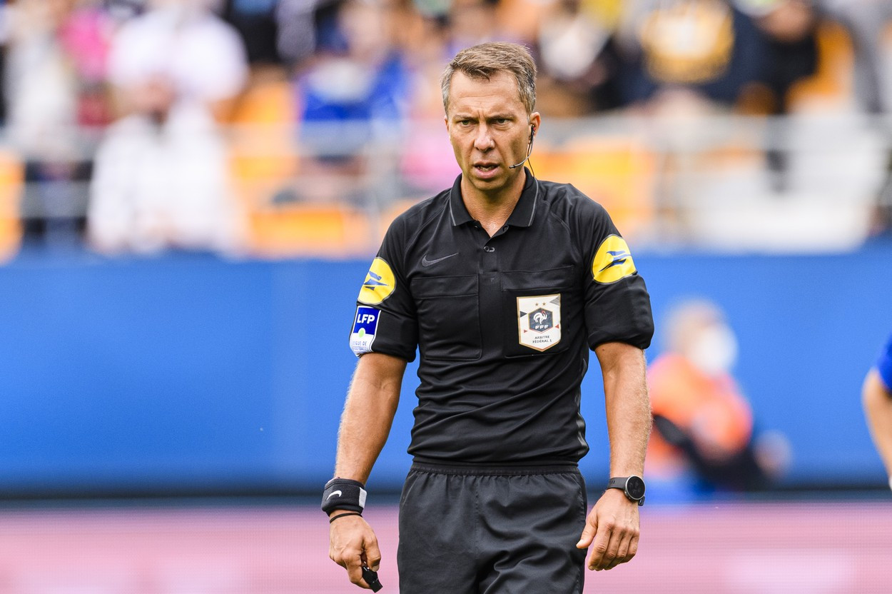 Arbitrul francez Johan Hamel a murit la doar 42 de ani, după ce a suferit un AVC