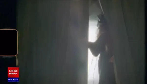 Andreea Esca a stat de vorbă cu vedetele care apar în celebrul calendar Pirelli. "Modelele alese au o «the story to tell»"