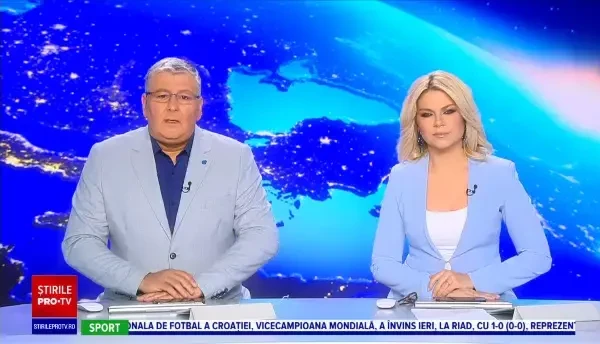 Două persoane au ajuns la spital după ce o dubă a fost lovită de un tractor cu remorcă.