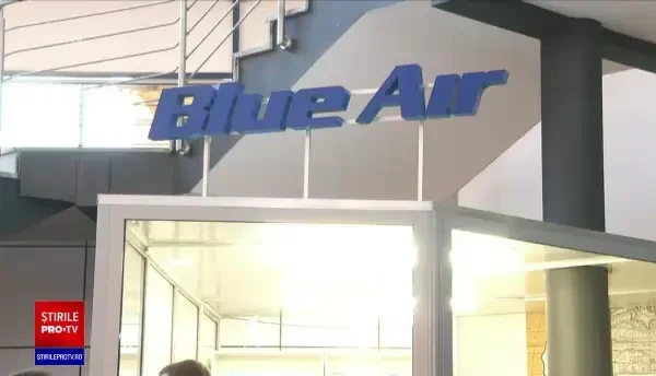 Blue Air va fi naționalizată. Statul român preia 75% din acțiuni, în contul datoriilor uriașe