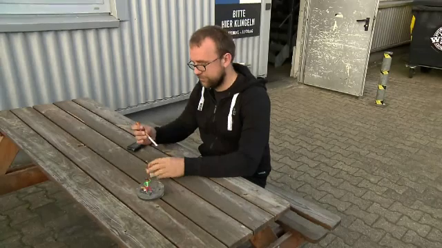 O companie din Germania îi răsplătește pe toți angajații care nu fumează. Ce le oferă