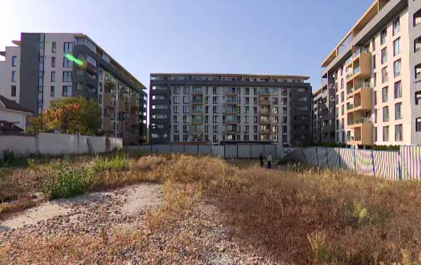 Locuințele noi nu mai au căutare în această perioadă. La Salonul Imobiliar au apărut promoții pentru cele noi