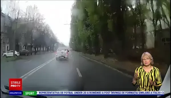 Momentul în care grupuri de soldați ruși, care se retrăgeau din Herson, au ajuns sub focul propriilor camarazi | Video