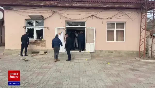 Un bancomat aflat lângă sediul poliției a fost aruncat în aer în Constanța