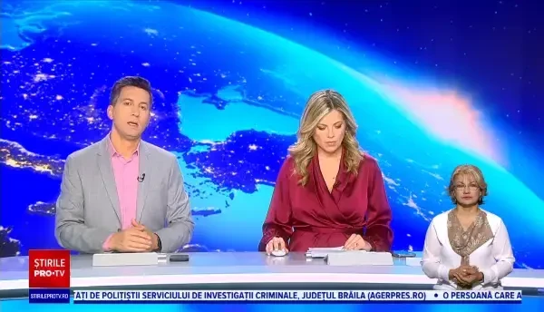 Un incendiu a mistuit garajul unei case din Argeș. Copiii familiei se aflau deasupra acestuia