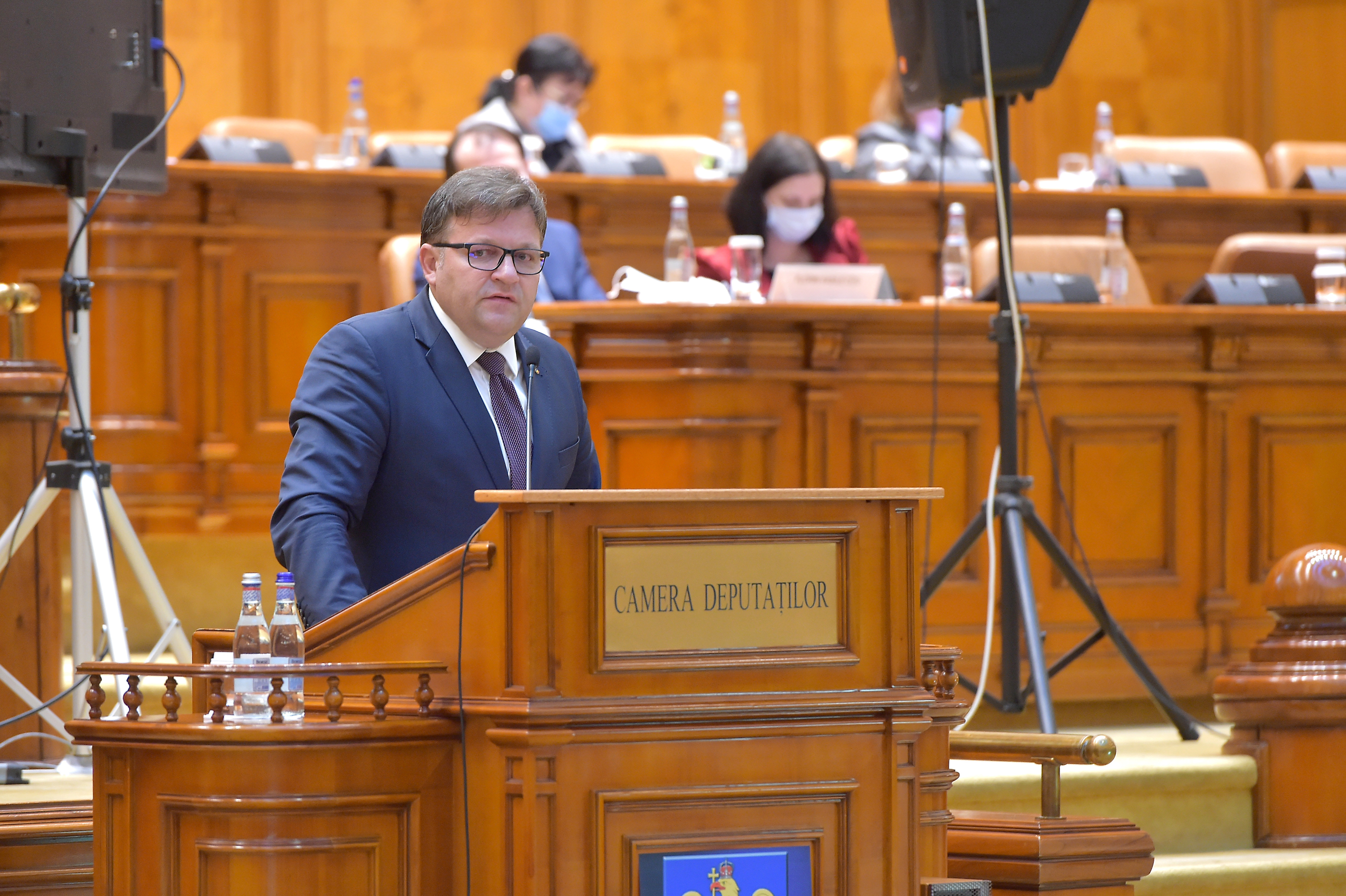 Ministrul Marius Budăi: Proiectul privind pensiile speciale este aproape finalizat. "Vor fi respectate prevederile CCR”