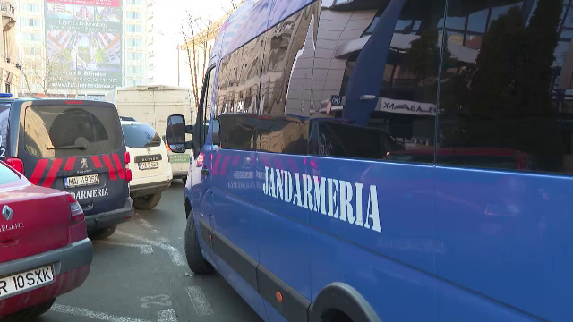 Percheziții de amploare la Jandarmeria Maramureș. Inspectorul-șef este acuzat de hărțuire sexuală și abuz în serviciu