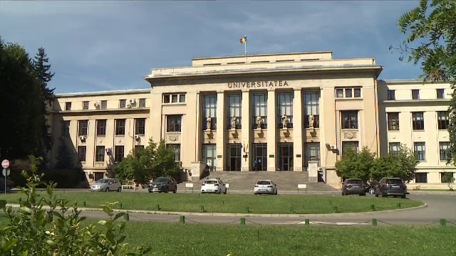 Universitățile își mută cursurile în online pentru a economisi electricitate și gaz. Unele vor închiria clădirile nefolosite
