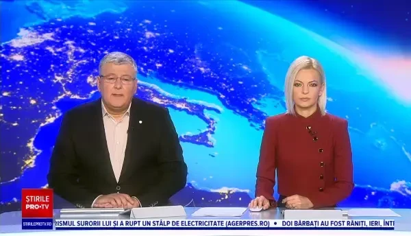 Incendiu violent la o casă din Prahova. 14 pompieri s-au luptat cu flăcările care au cuprins peste 150 de metri pătrați