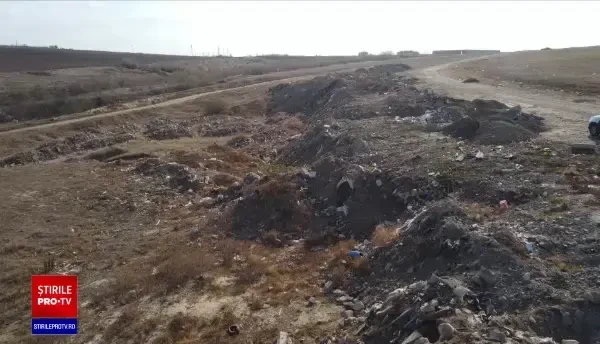 Pedepsele primite de o primărie din Constanța și un constructor, după ce au fost descoperite gropi ilegale de gunoi