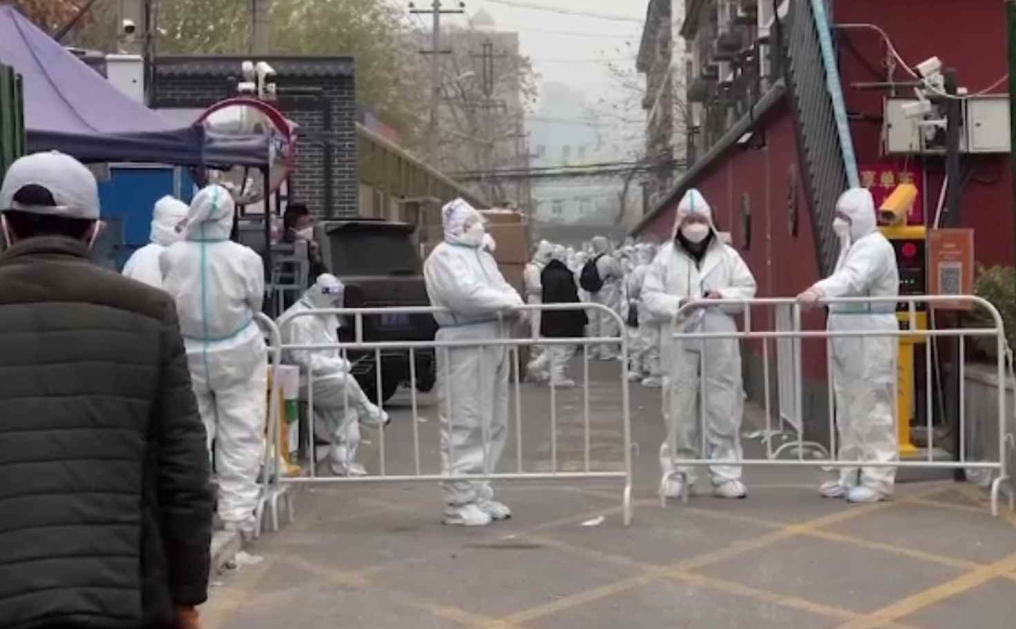 China, record de cazuri zilnice de COVID, de la începutul pandemiei. S-a depășit vârful din aprilie