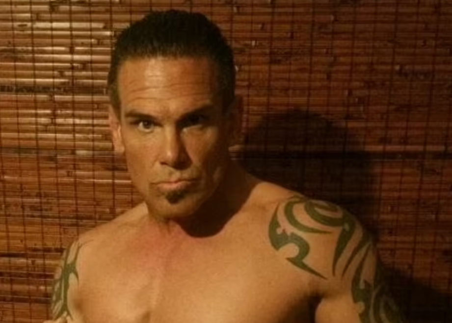 Tatăl ucigașului din clubul LGBTQ: „Mi-era teamă că e gay. Nu se aliniază cu credința noastră”