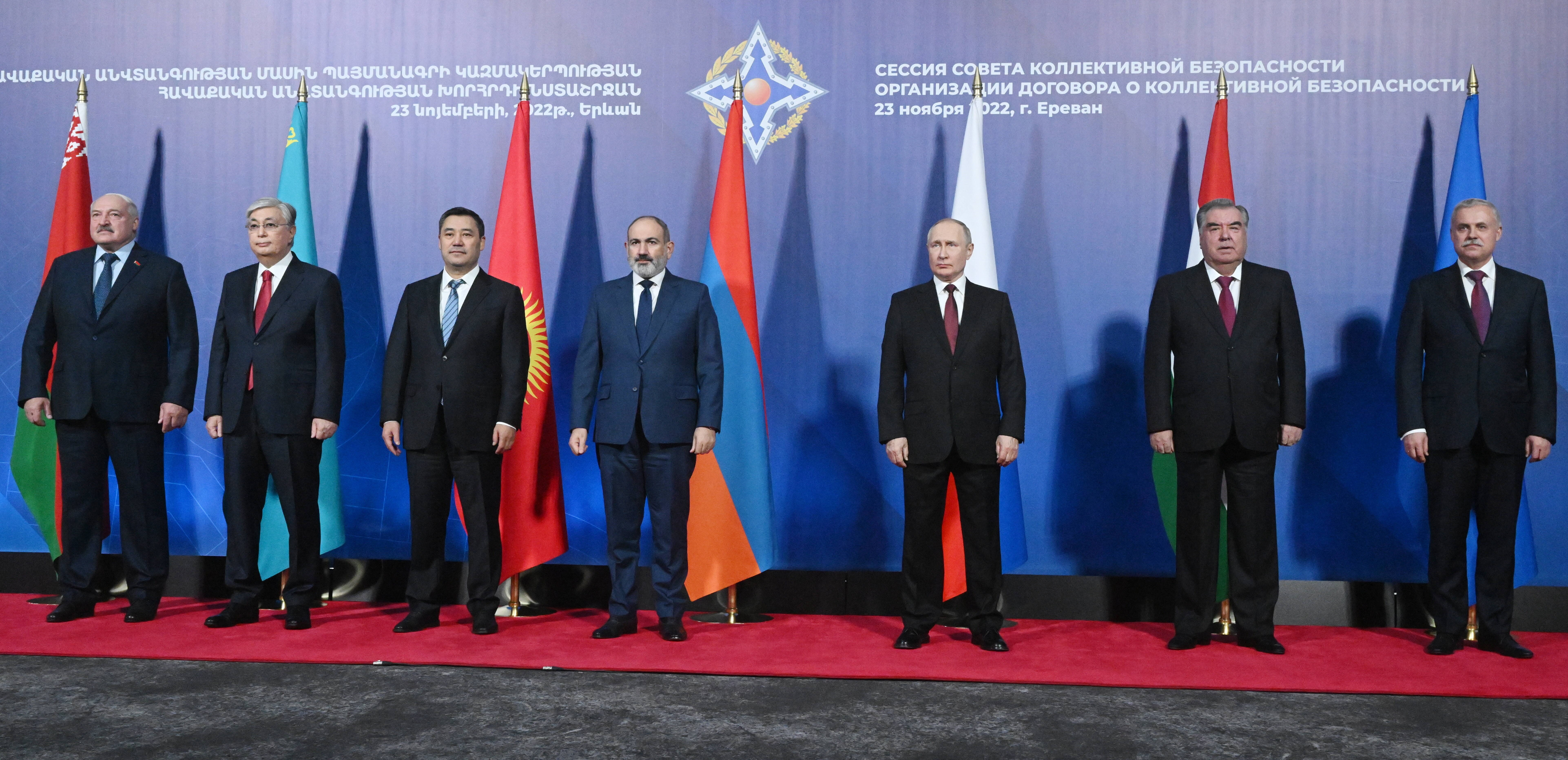 Putin, din ce în ce mai sfidat de aliații săi. Cum l-a ignorat premierul Armeniei pe liderul rus, la summitul CSTO