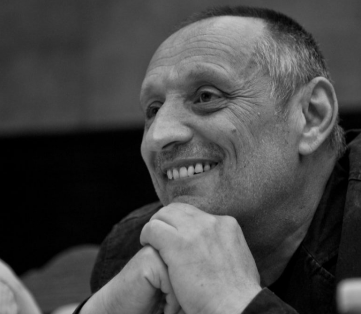 Scriitorul Daniel Vighi a murit. Primăria Timişoara i-a acordat titlul de cetăţean de onoare